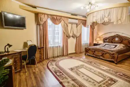 Гостиный Дом - 150