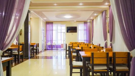 Well Hotel - 10
