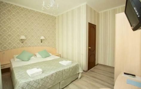 Лора - 20