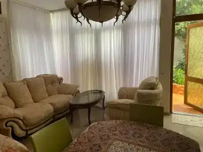 Ялтинский дворик - 53