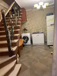 Ялтинский дворик - 74