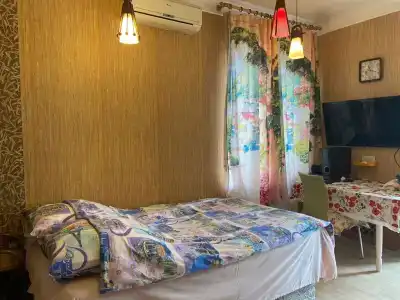 Ялтинский дворик - 81