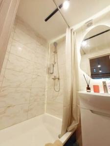 Sup Ruza Glamping - 18