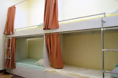 Re Hostel - 2