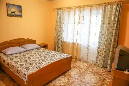 У Арсена - 1