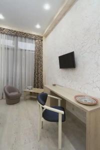 Радужный - 24