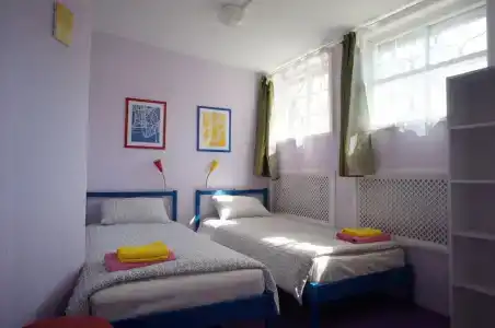  дом «J Rooms мансарда на Рубинштейна с видом на дом Довлатова - 4