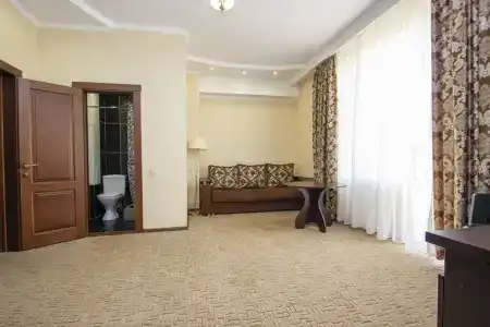 Luxury House - 10