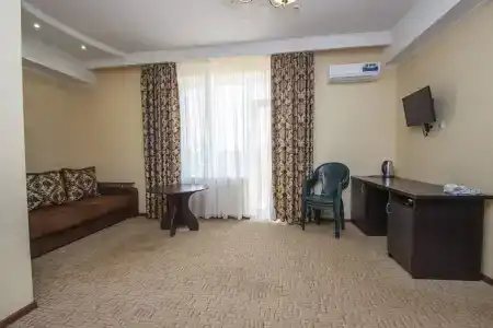 Luxury House - 11