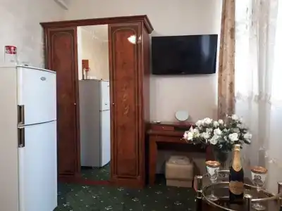 Юг - 9