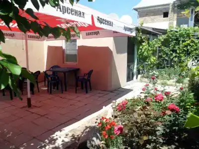 Цветущий дворик - 0