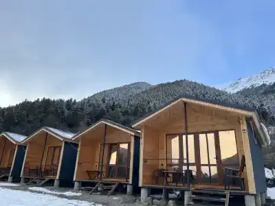 Air House - 2
