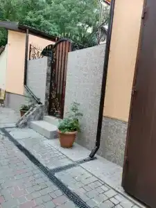 на Театральной 22 - 27