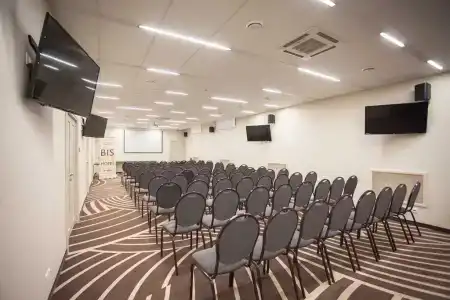 BISHOTEL - 6