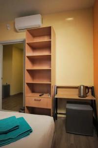 Elhostel - 172