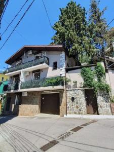 Гурзуфский Дворик - 0