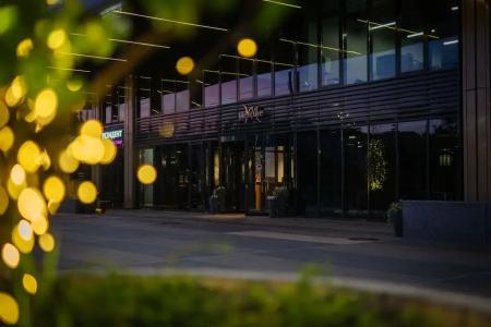 Valo Mercure and Residences - 2