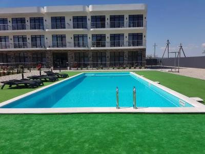 Nikos Plaza - 0