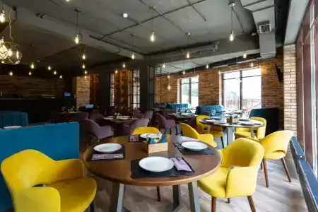 Axis Миррос - 6