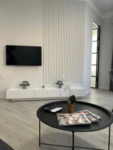 Sweet Home - 125