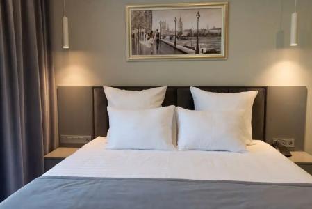 The White Residence - 47