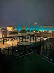 у фонтана - 1