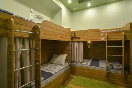 Красное яблоко - 2
