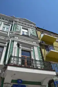 Капсульный в Центре Вальяно - 20