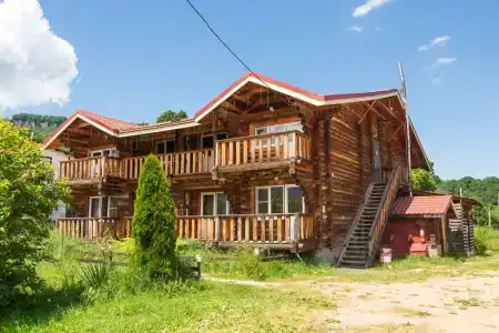 Горное Озеро Травел Хотелс Антураж - 30
