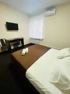 D-Hotel - 2