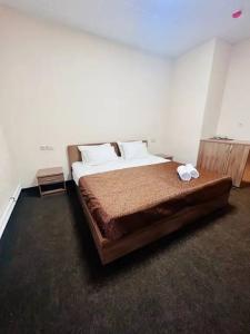 D-Hotel - 0