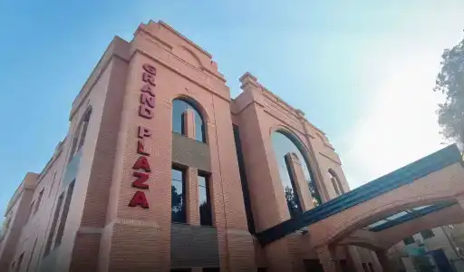 Grand plaza - 2