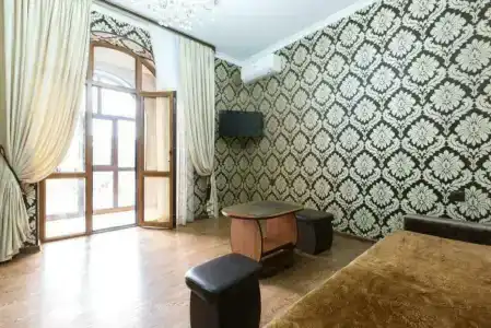 Галина на Ленина - 29