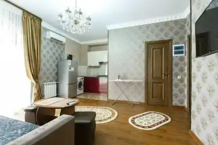 Галина на Ленина - 27