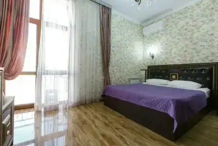 Галина на Ленина - 15