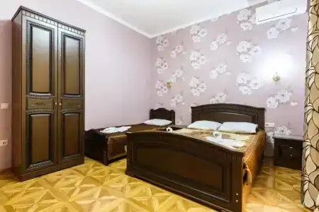 Галина на Ленина - 59