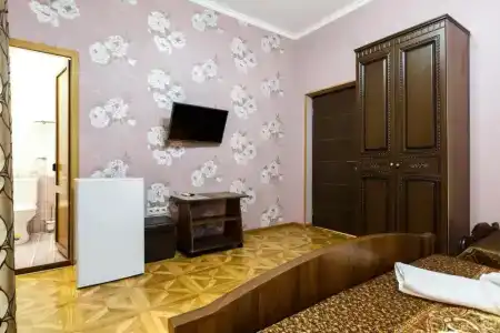 Галина на Ленина - 58