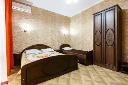 Галина на Ленина - 55