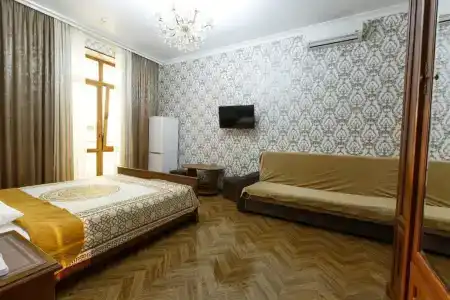 Галина на Ленина - 46