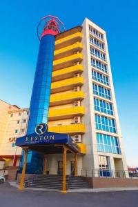 Reston & Spa - 1
