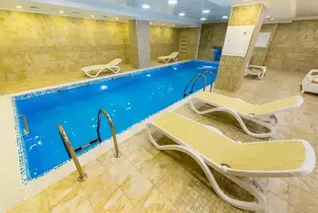 Reston & Spa - 15