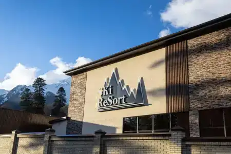 Ski Resort - 8