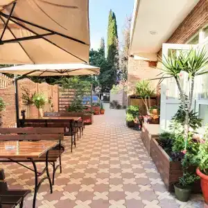 Mark Inn - 6