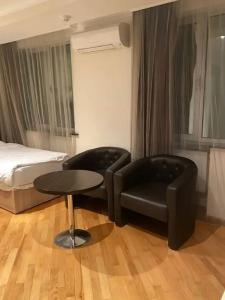 Grand House - 2