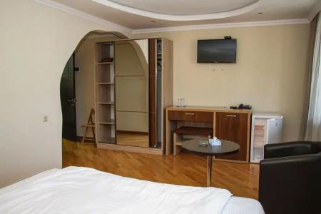 Grand House - 14