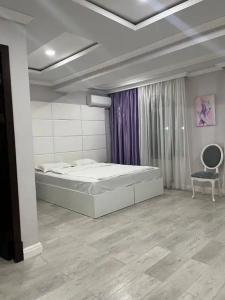 Grand House - 17