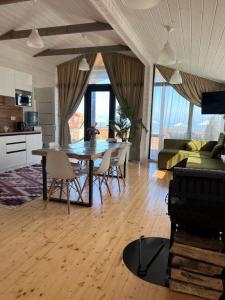 Золотые пески - 7