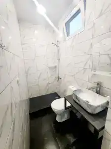 у Ларисы - 29