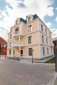 Dasn Hall - 1