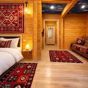 Hayat-Haus - 33